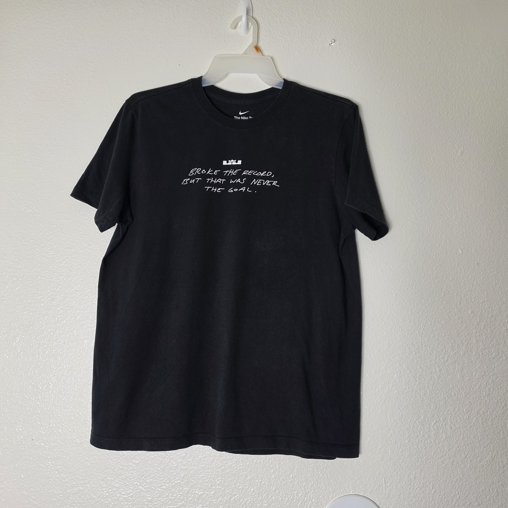 Nike LeBron James Witness Graphic T-Shirt Black Mens Large NBA Tee